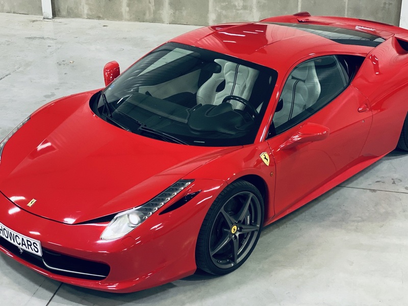 Jízda ve Ferrari 458 Italia v Čechách