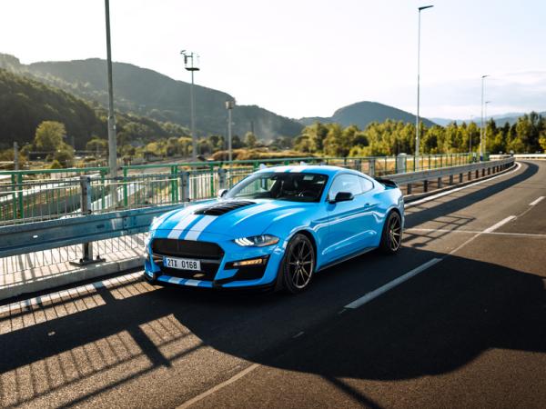 Jízda v supersportu Ford Mustang GT500 Paket