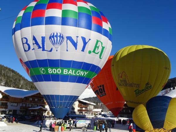 Zimní expediční let balonem