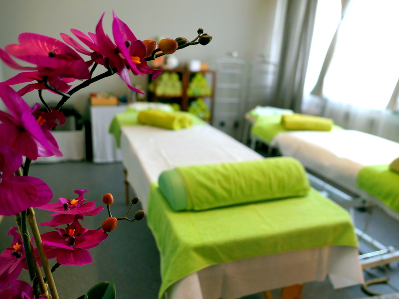 Zážitek - Wellness & Relax balíčky ve studiu STOIKA v Praze Co dělat v Praze? Vyrazte za zážitky
