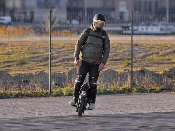 Lekce jízdy na elektrické jednokolce