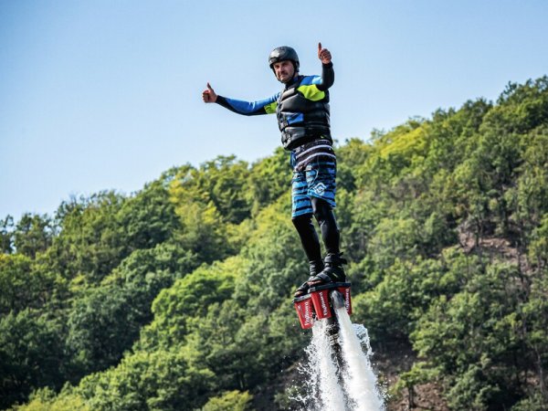 Flyboarding