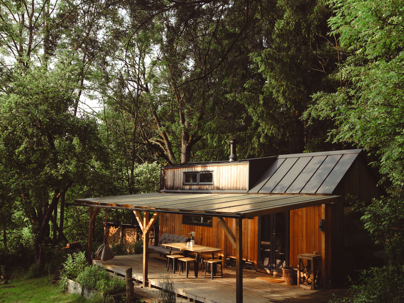 Zážitek - Tiny house mezi stromy v Jizerských horách Co dělat v Libereckém kraji? Vyrazte za zážitky