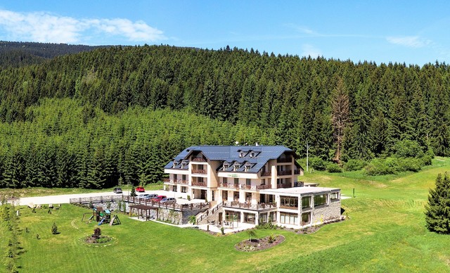 Léto na Kubínské holi v HOTELU GREEN *** na okraji oravského lesa s krásným výhledem na okolí