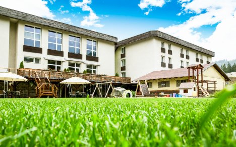Nízké Tatry v Hotelu Liptov se snídaní a relaxací ve finské kádi + dítě zdarma