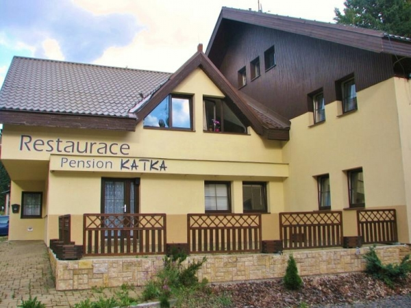 Polopenze a all inclusive na nápoje v Penzionu Katka v Harrachově na 3 nebo 6 dní.