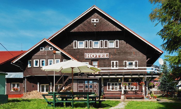3–6denní pobyt se snídaní pro 2 v hotelu U Červené lišky v Krušných horách