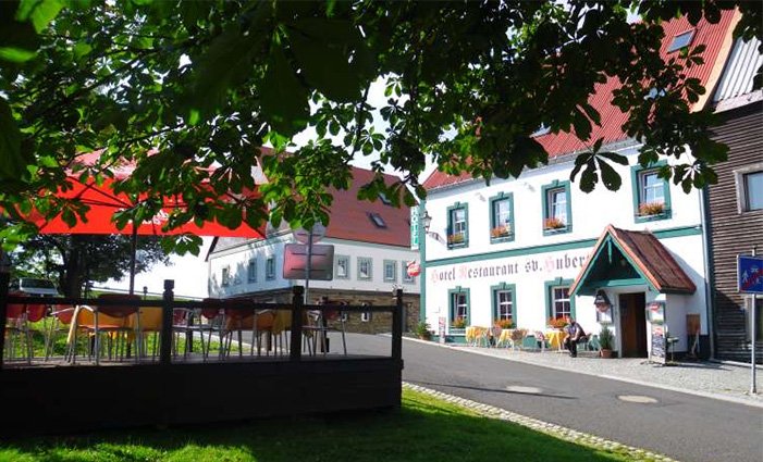 3–6denní pobyt pro 2 s polopenzí v hotelu Svatý Hubert v Krušných horách