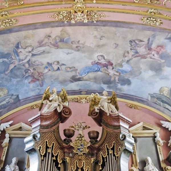 Letní koncerty v Zrcadlové kapli Klementina. Smetana, Dvořák And Vivaldi In Old Prague.