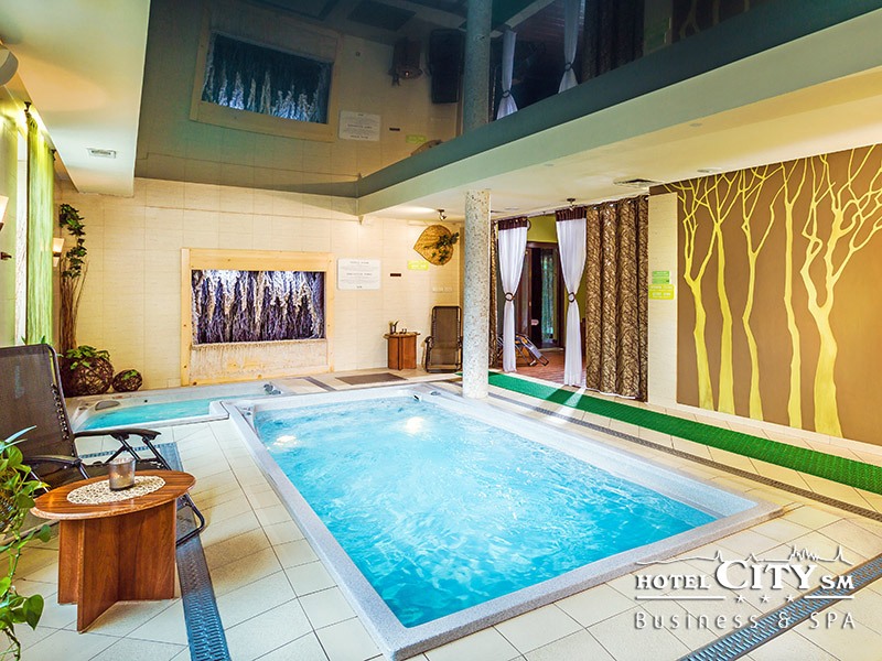 Historický Krakov v hotelu s neomezeným wellness i fitness + snídaně nebo polopenze a platnost až do června 2019