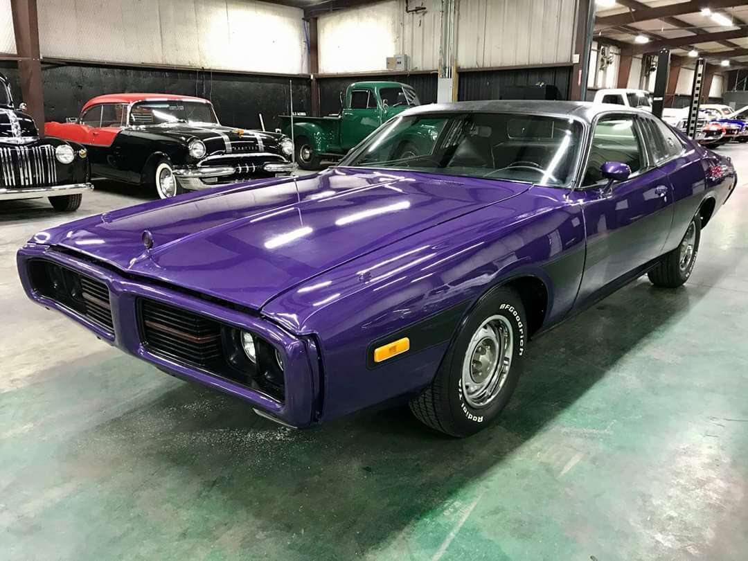 Zážitková jízda ve čtyřkolové legendě Dodge Charger 1973 s možností zapůjčení až na 12 hodin