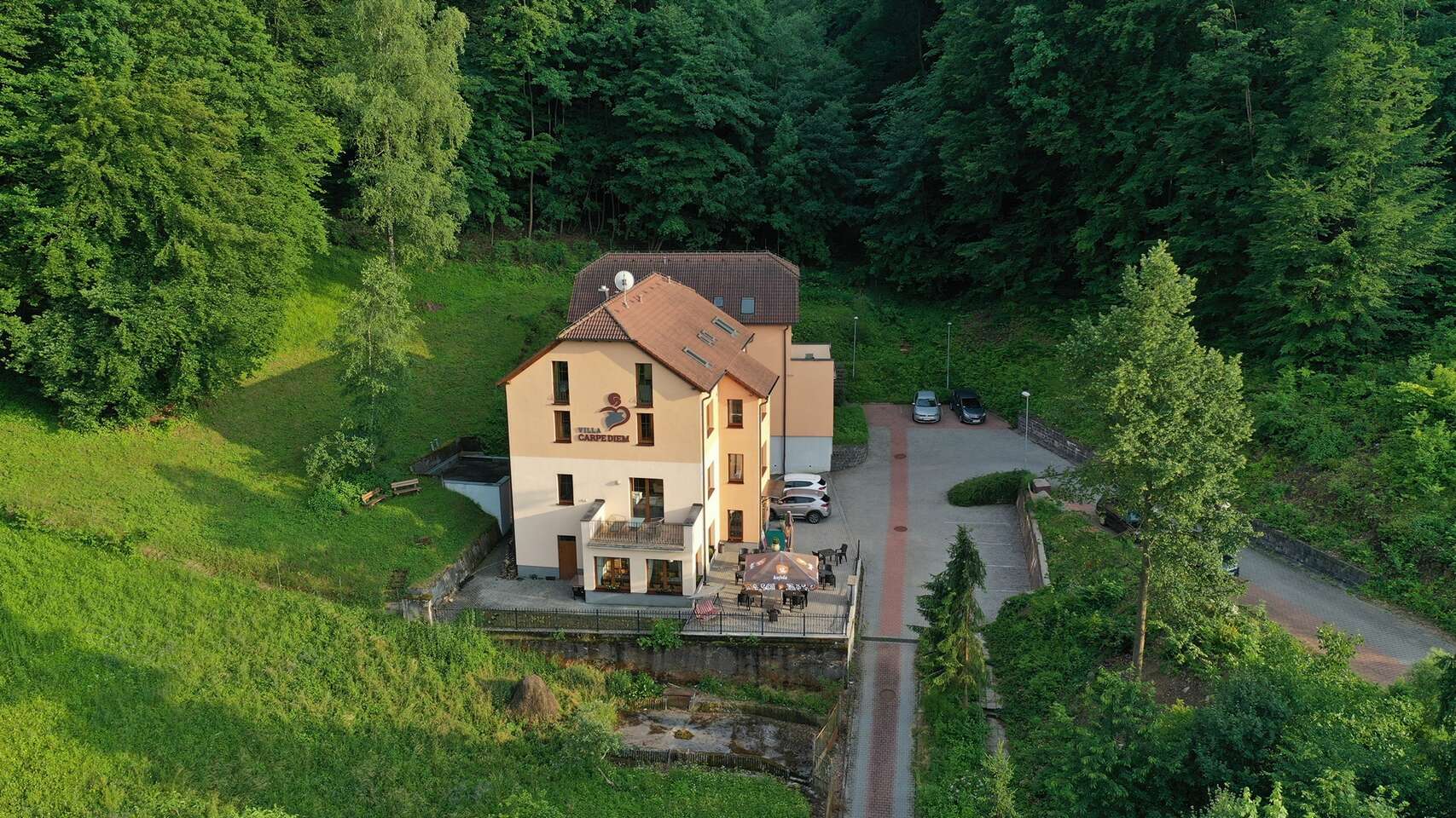Zastavte na chvíli čas ve Ville Carpe Diem *** v Strážovských vršcích s možností wellness a masáže