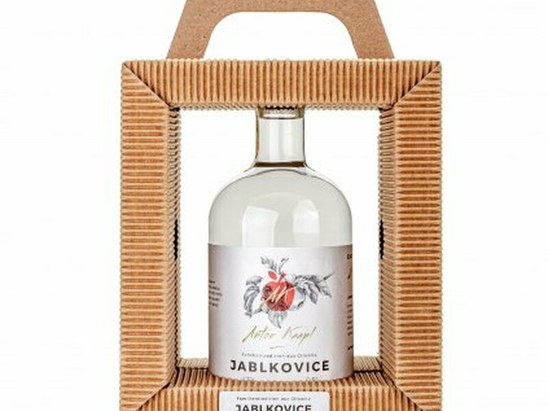 Přírodní dárkové balení ovocných pálenek: 0,5 l