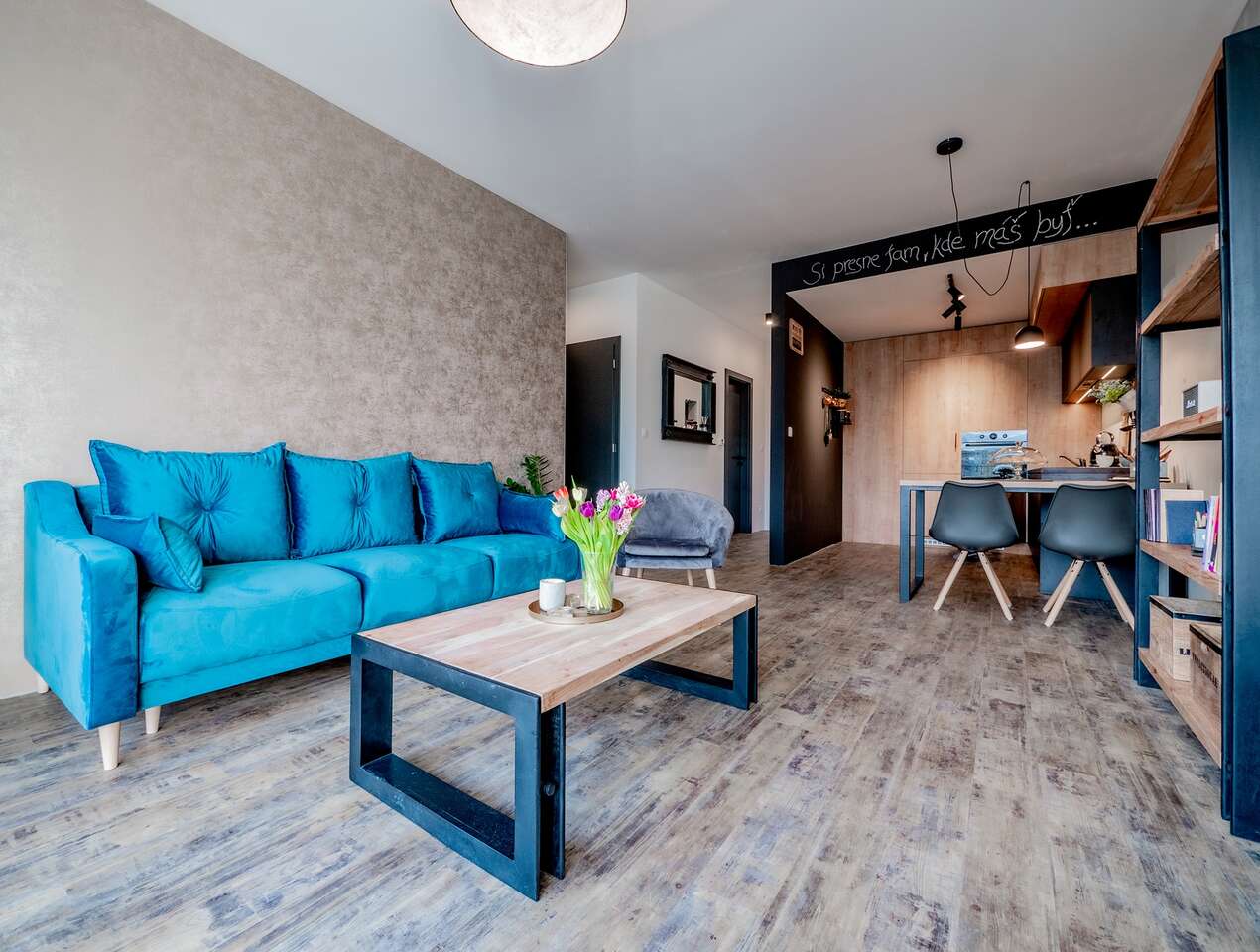 Stylové apartmány B10 v centru Žiliny pro romantický pobyt se snídaní na pokoj