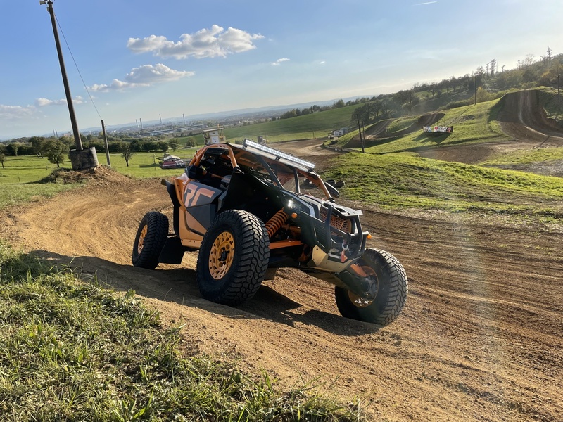 Jízda v buggy CAN-AM Maverick X